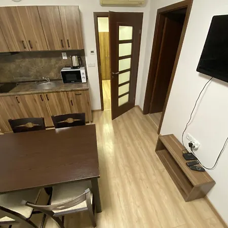 Panoramic Mountain View In Pine Hills شقة *