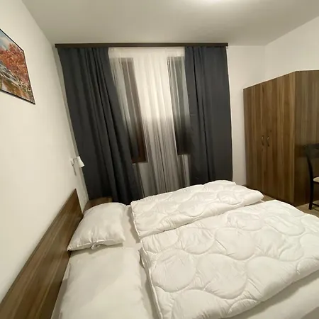 Panoramic Mountain View In Pine Hills شقة *